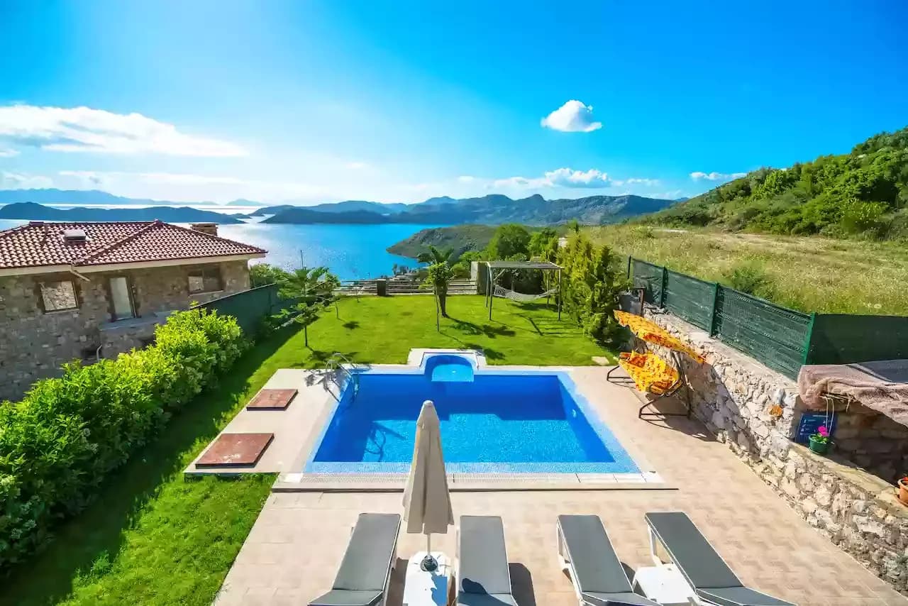 Villa Pegasus 24