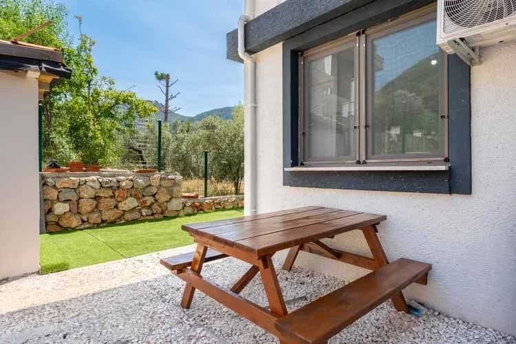 Villa Sinemis 18