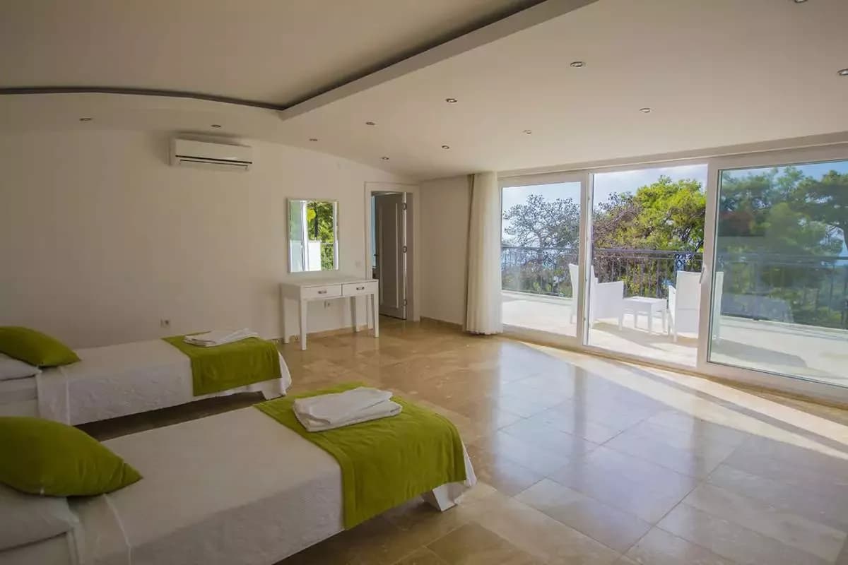Villa Serenity 68