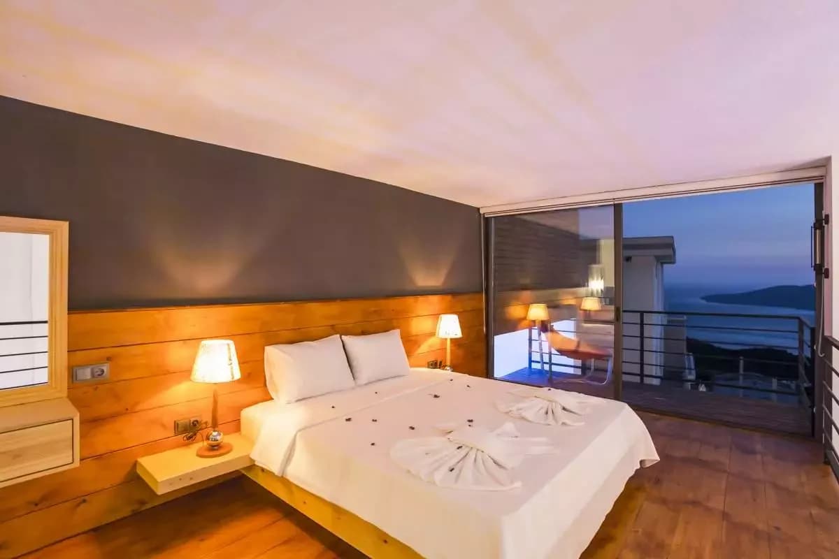 Villa Gece 49