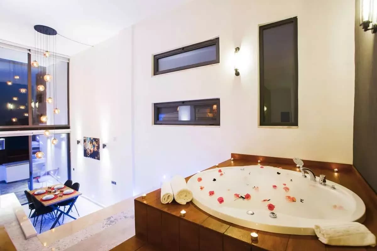 Villa Gece 53