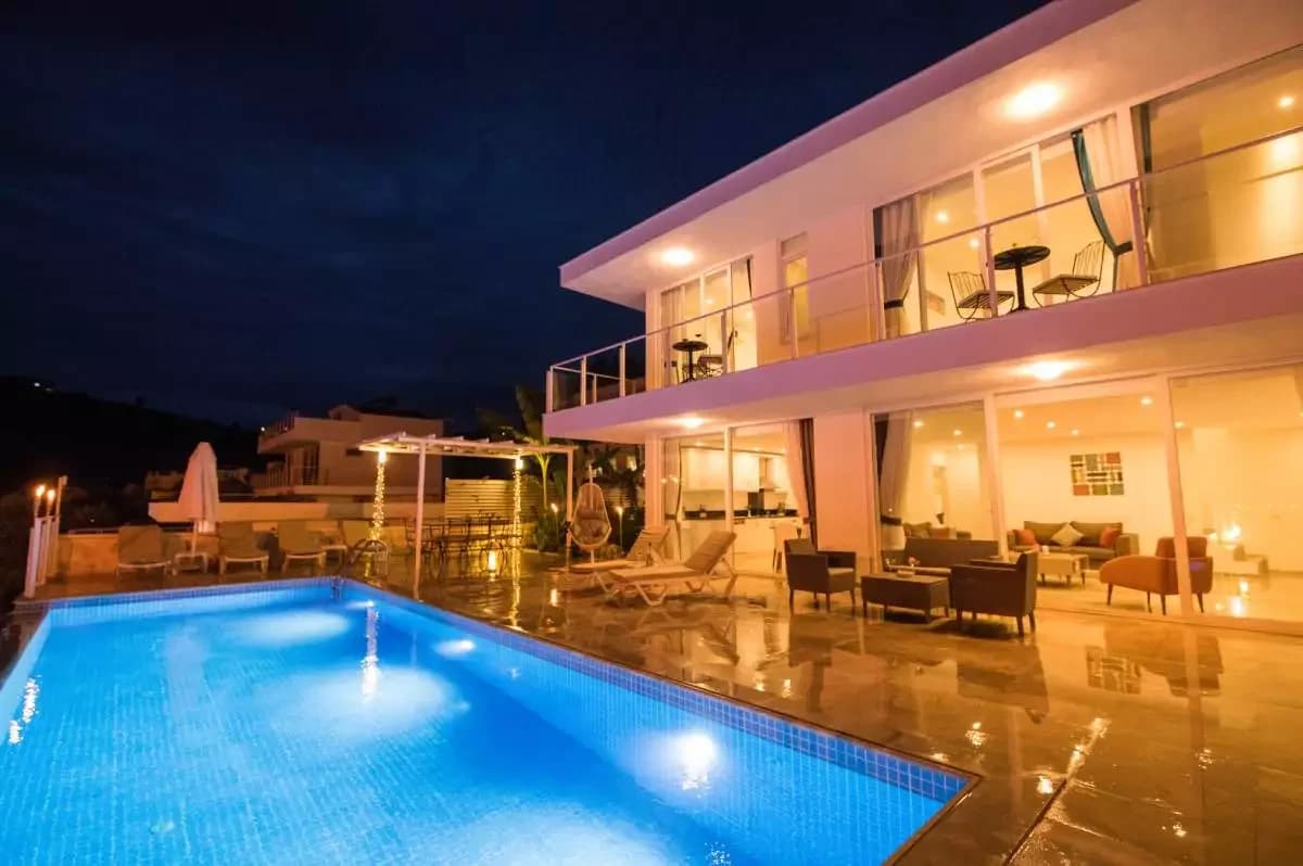 Villa Lumiere 2 36
