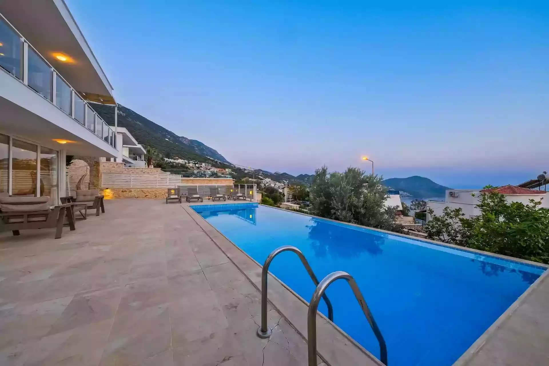 Villa Lumiere 2 39