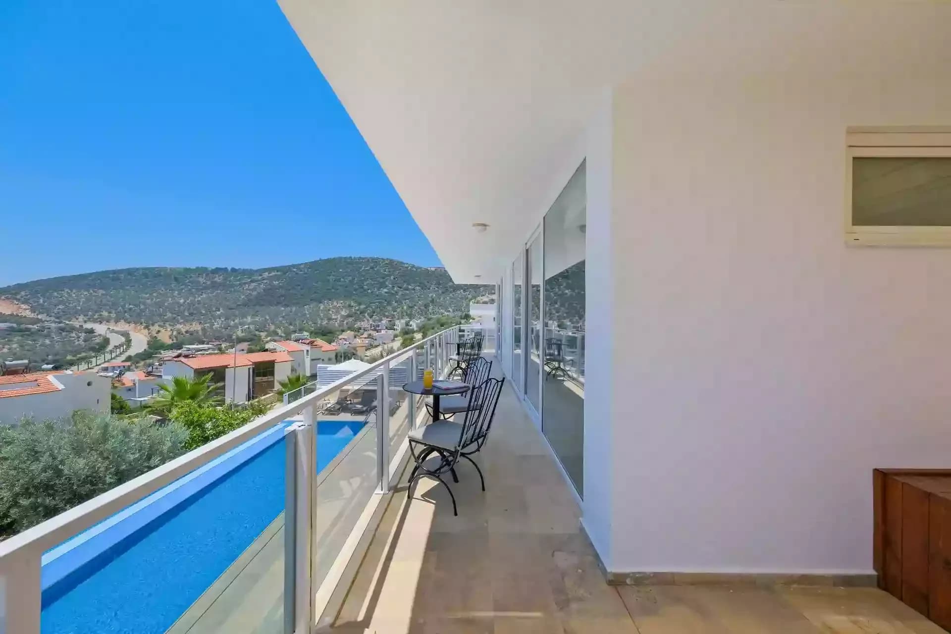 Villa Lumiere 2 55