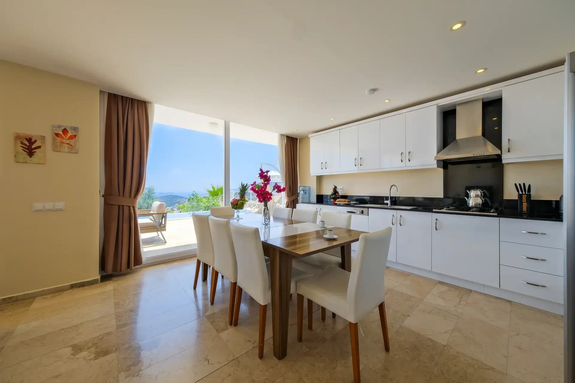 Villa Lumiere 2 86