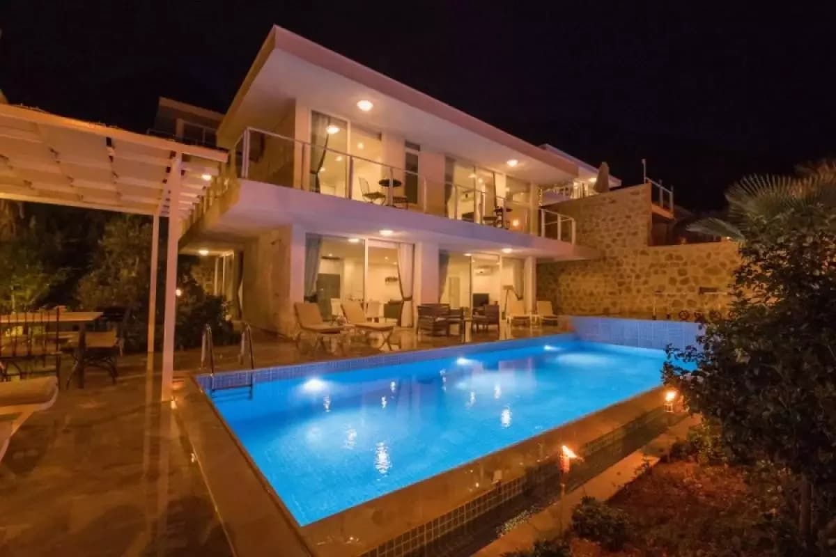 Villa Lumiere 1 18