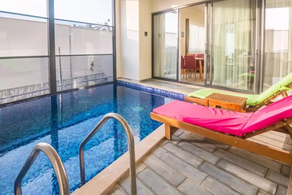 Villa Antik 8