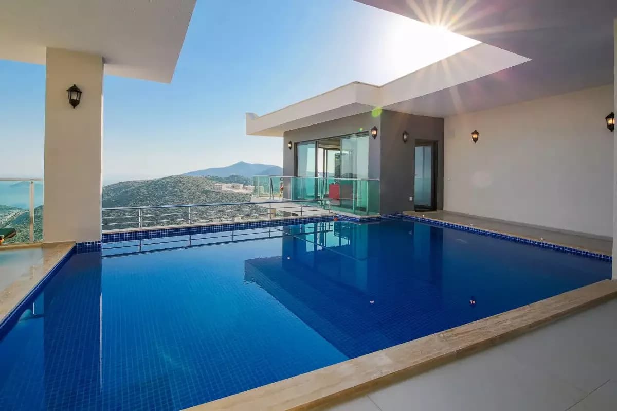 Villa Heart 12