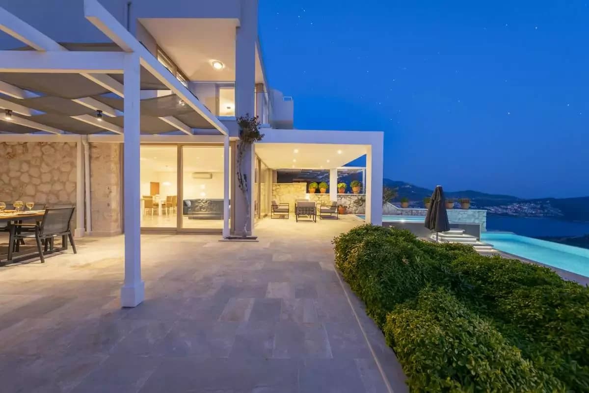Villa Safran View 2