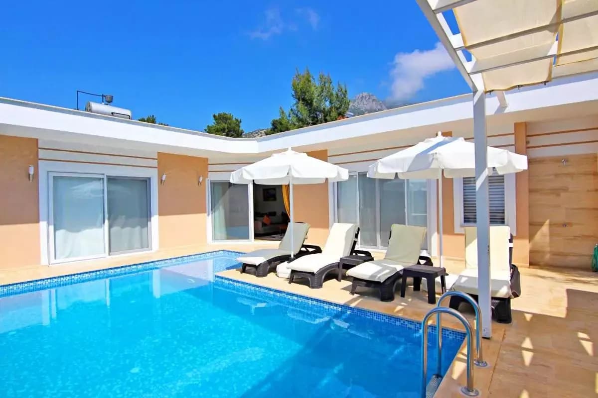 Villa Volga 1