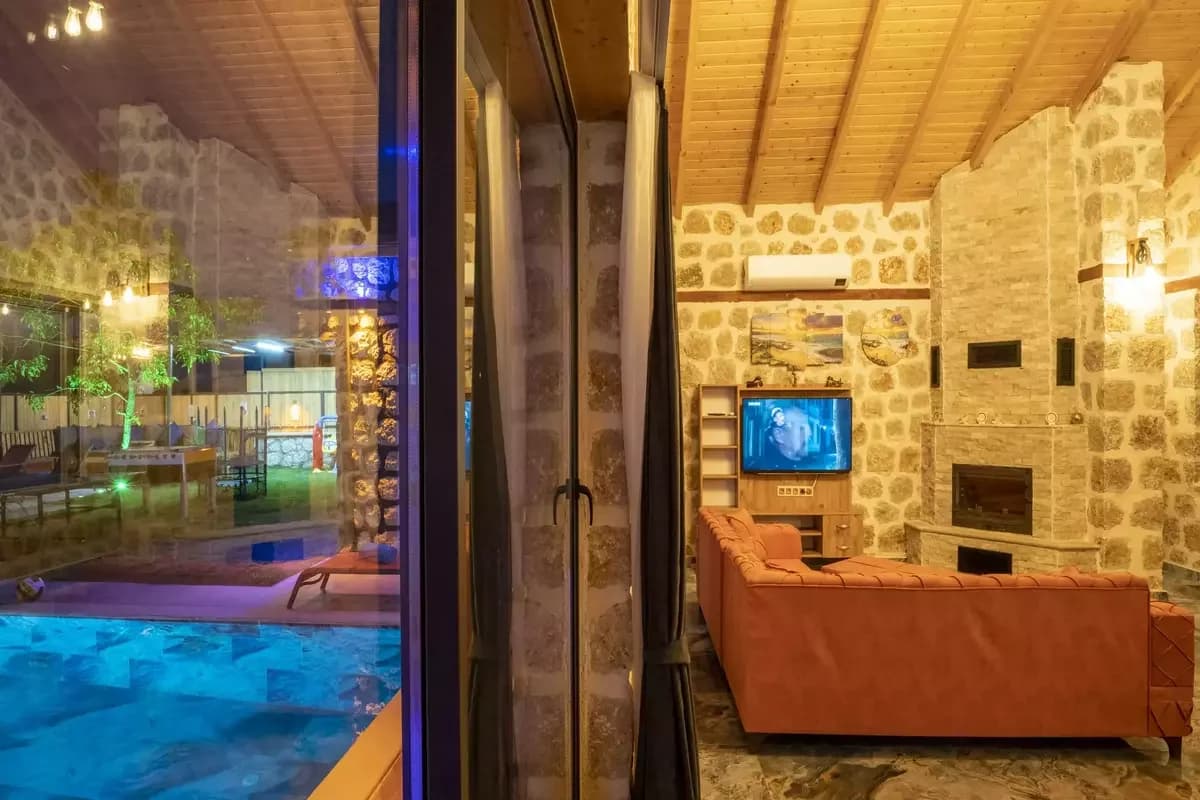Villa Big Boss 35