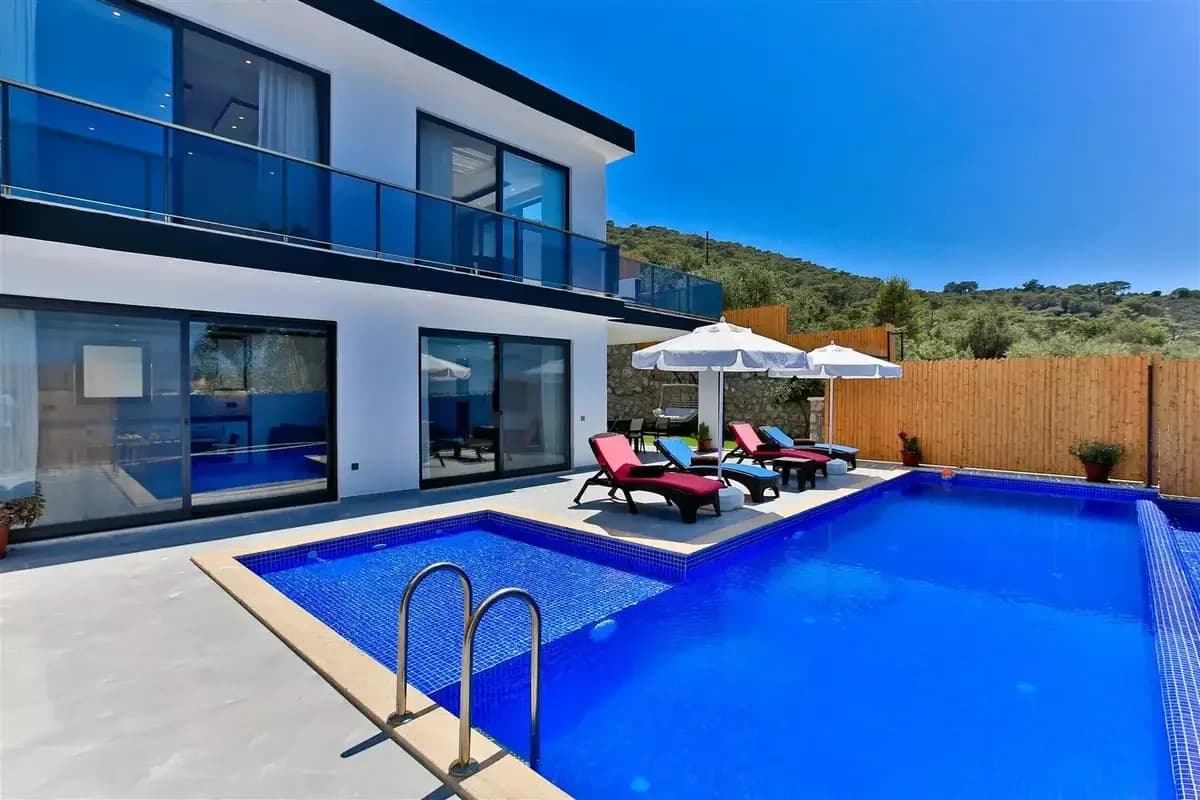 Villa Stone 14