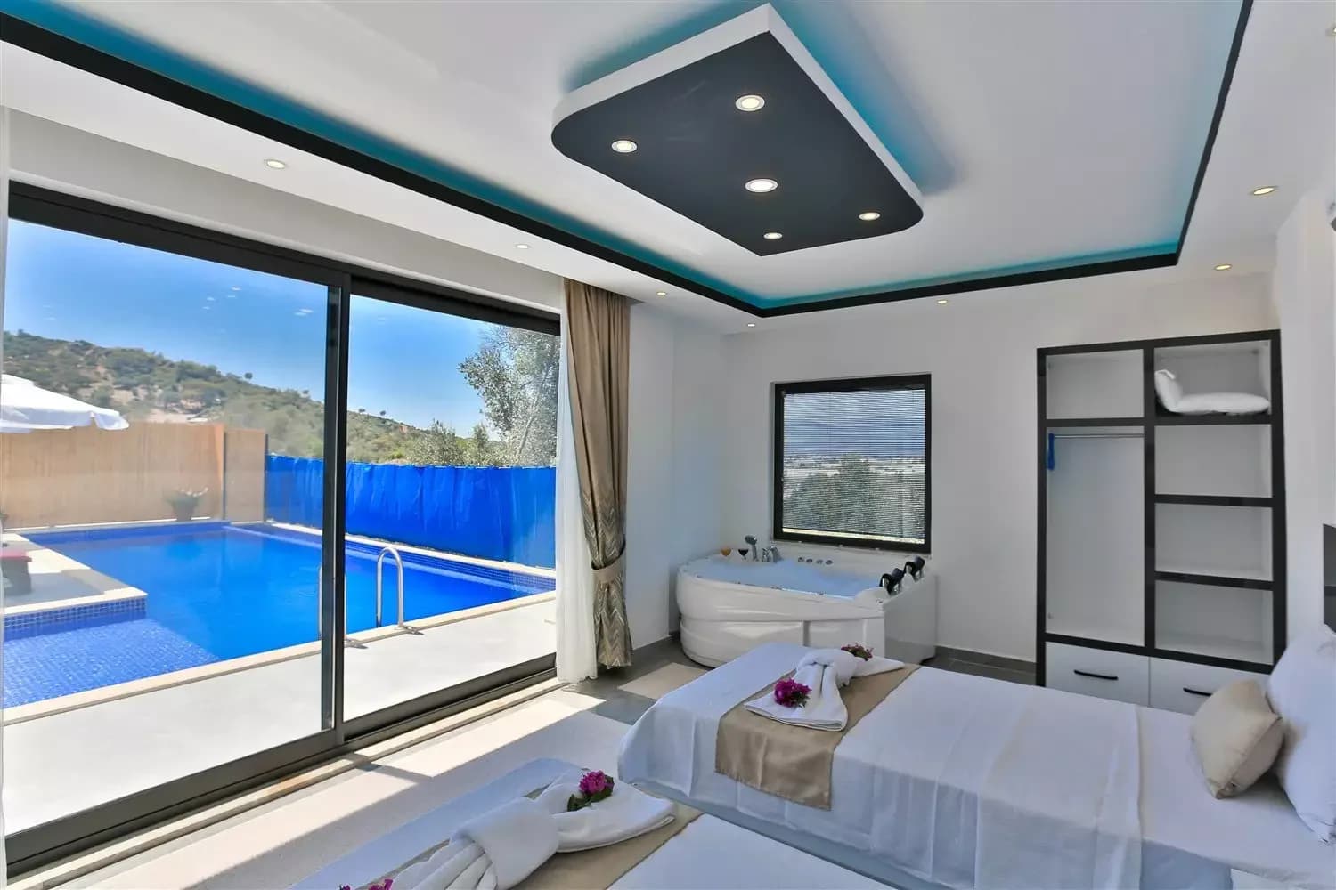 Villa Stone 23