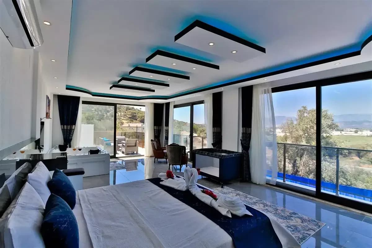 Villa Stone 36