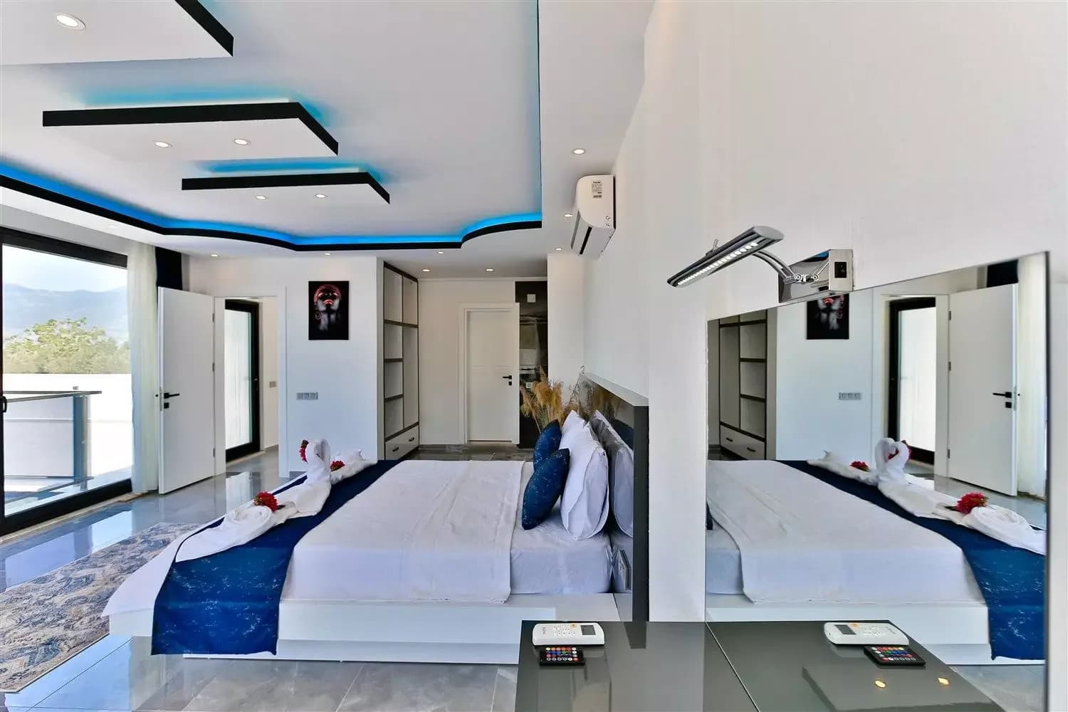 Villa Stone 42
