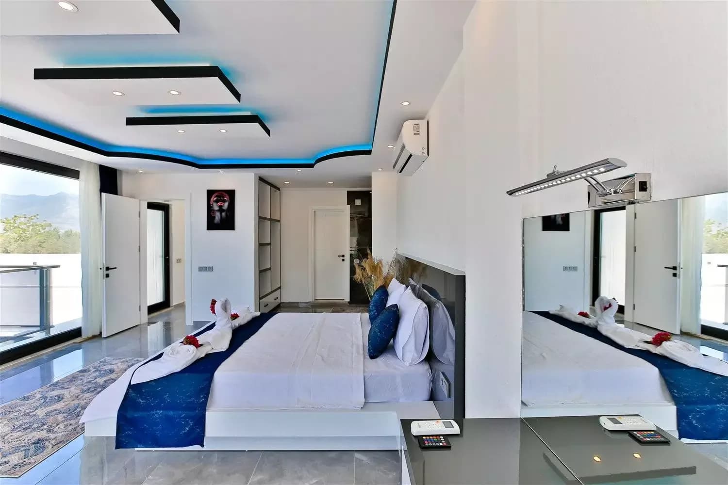 Villa Stone 43