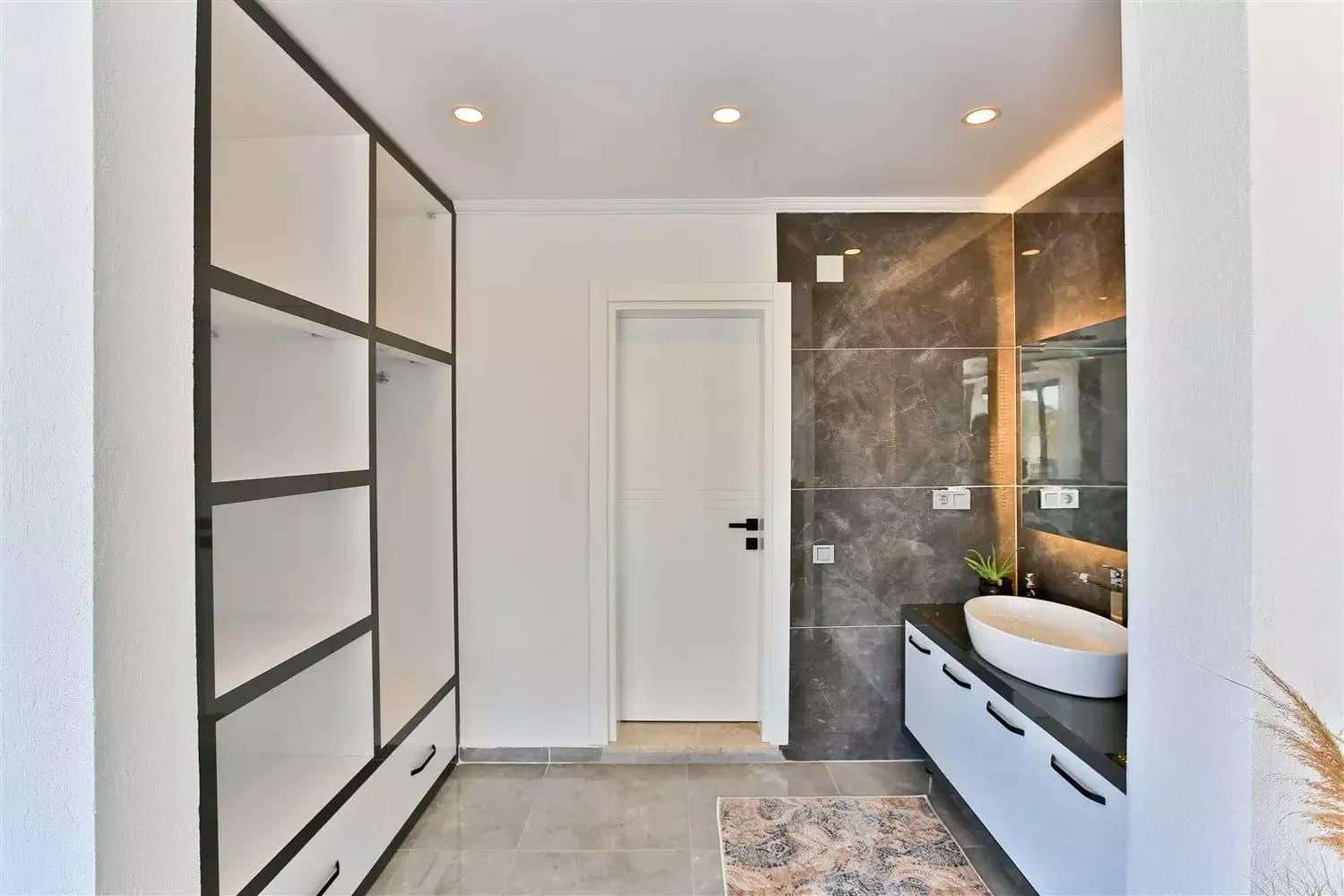 Villa Stone 44