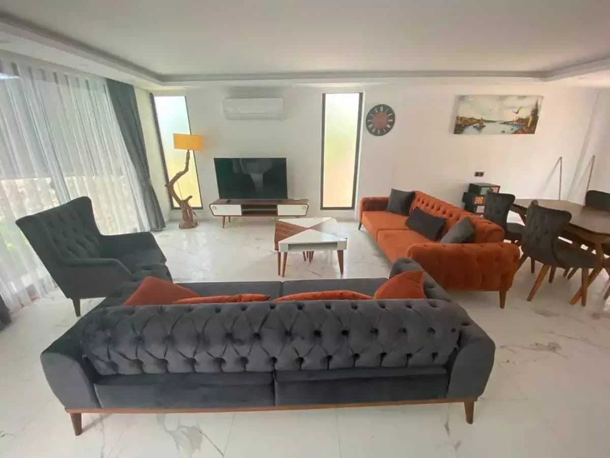 Villa Silver 10