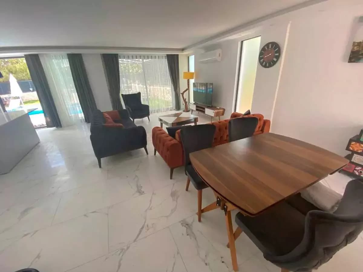 Villa Silver 11