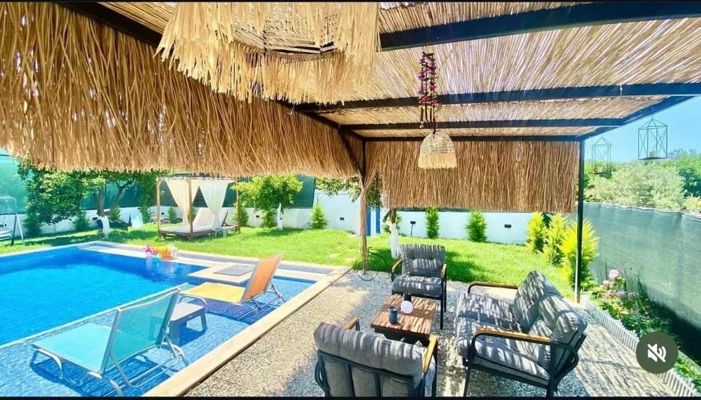Villa Nirvana Duo 16