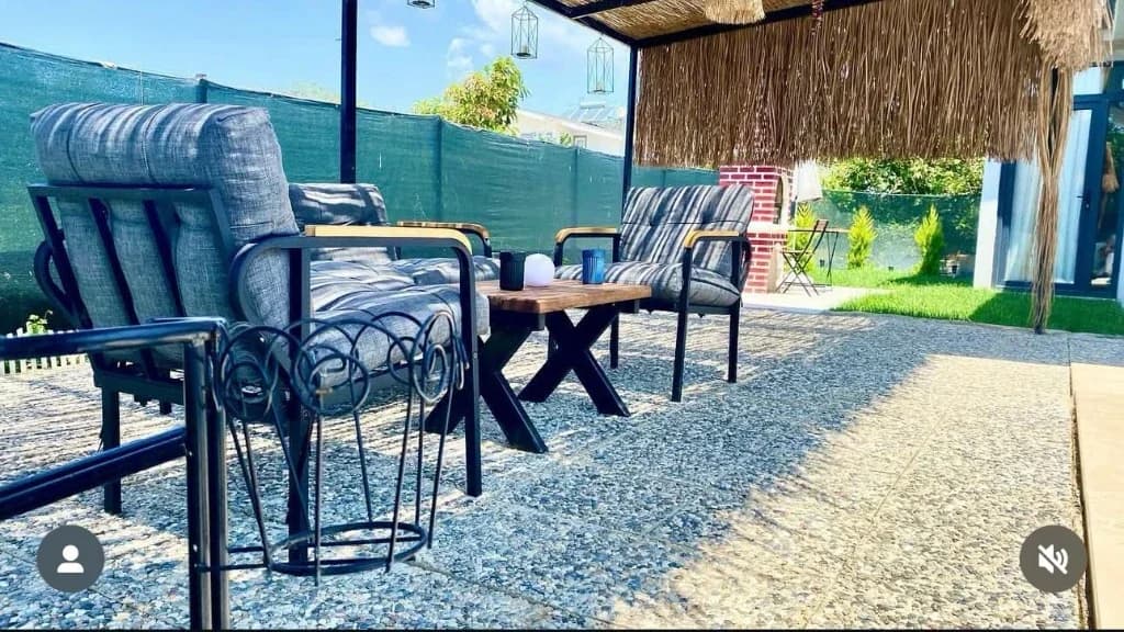 Villa Nirvana Duo 18