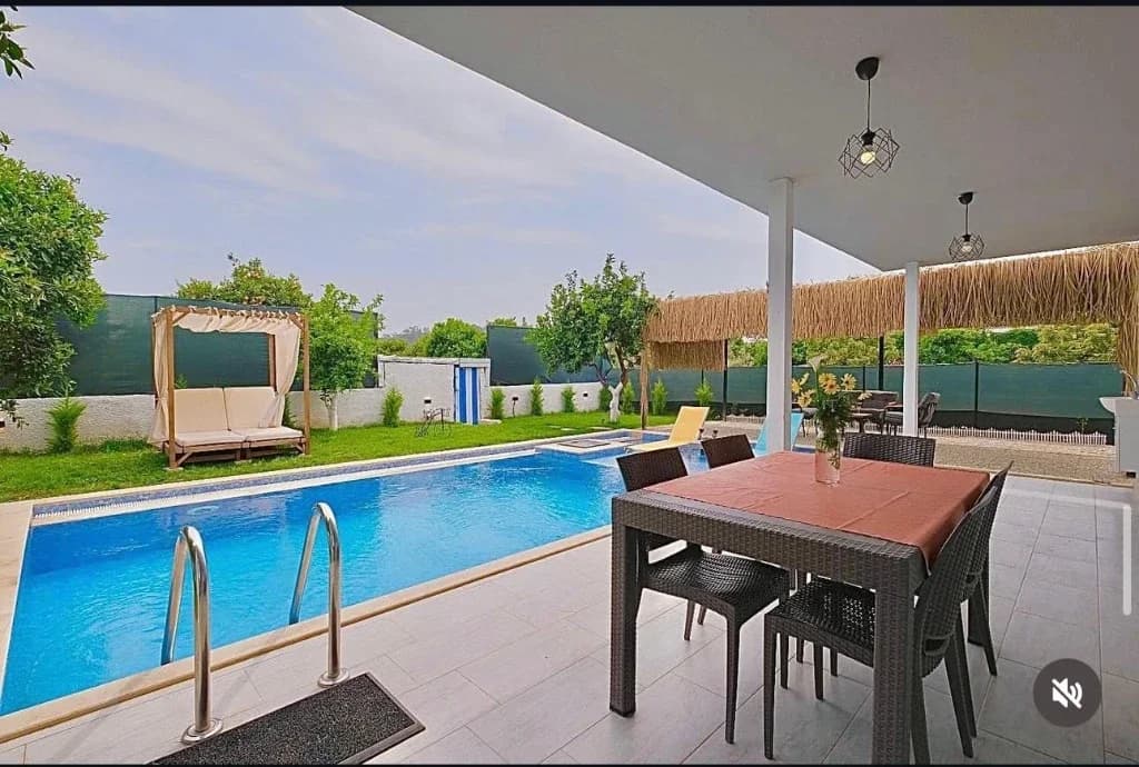 Villa Nirvana Duo 2