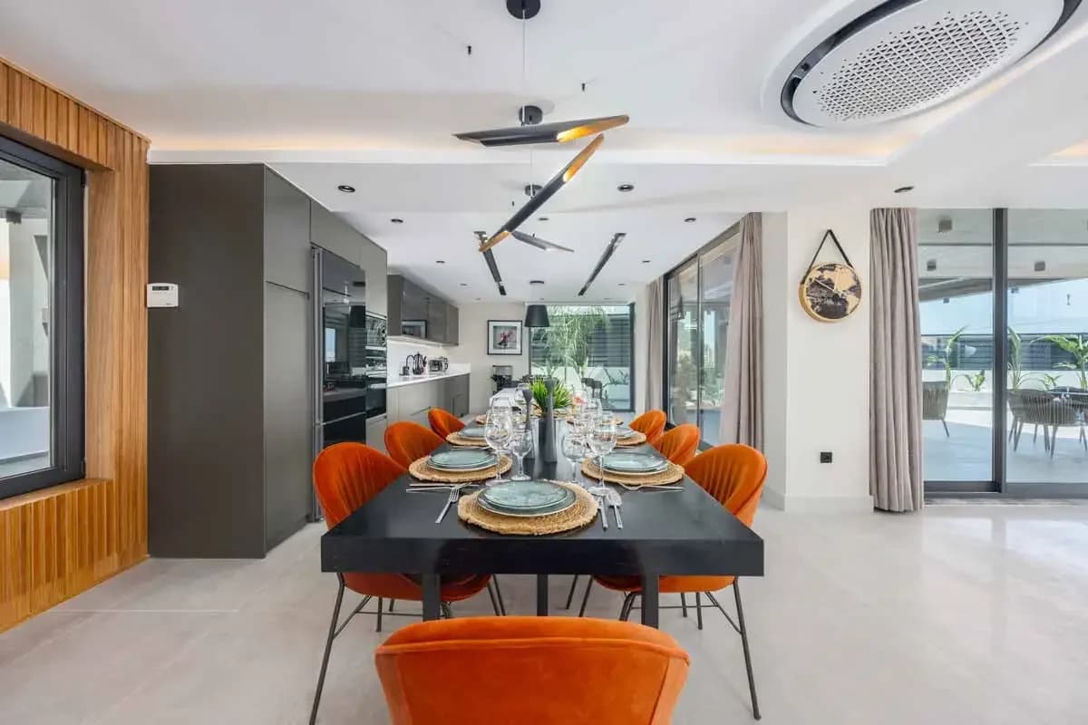 Villa Supernova 24