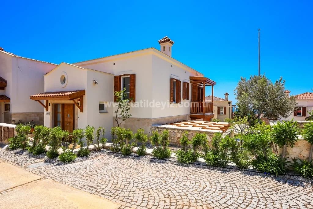 Villa Kalu 77