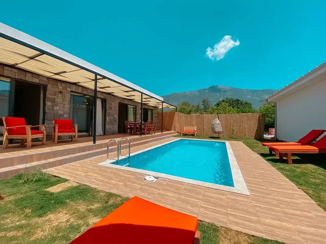 Villa Inn House Deluxe 4