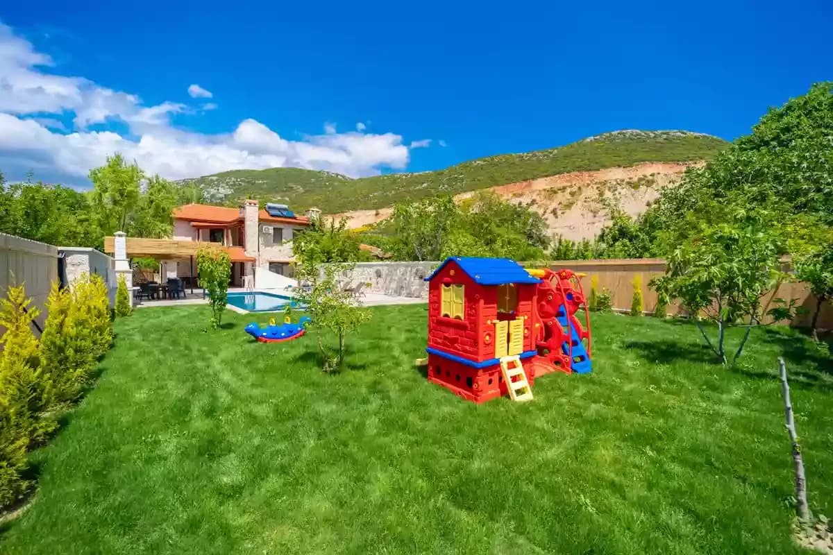 Villa Yanar 16