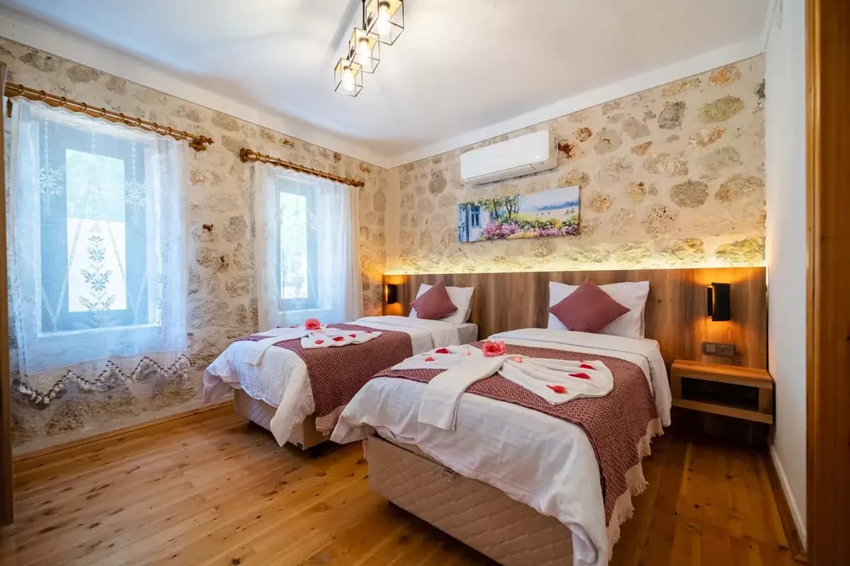 Villa Yanar 69