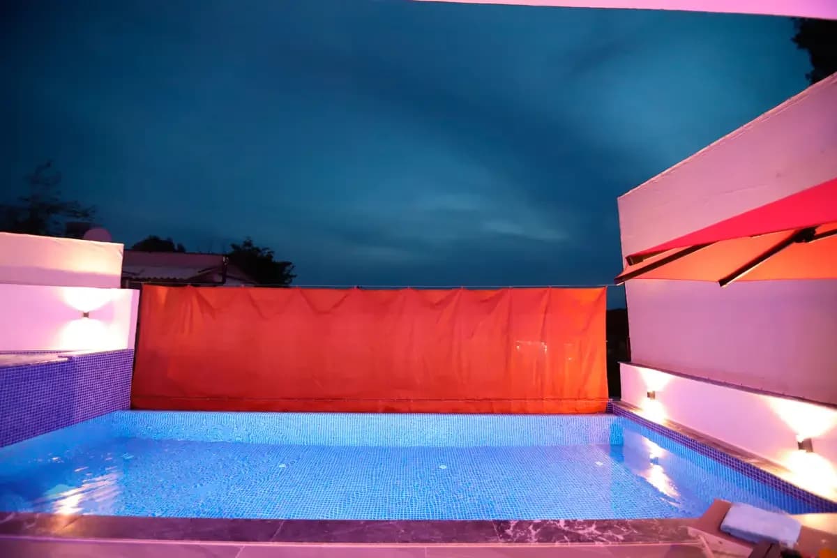 Villa Plus 33