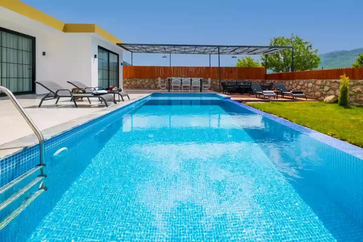 Villa Golden 1 16