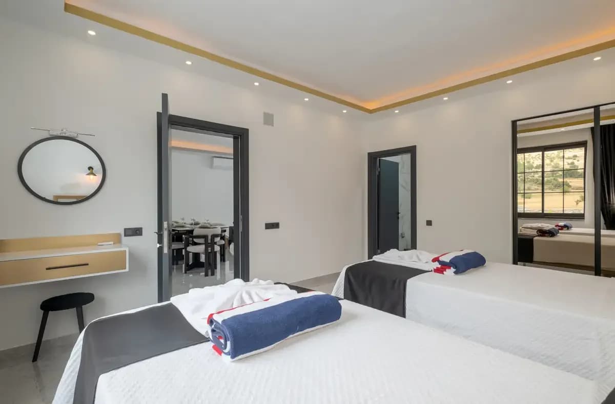 Villa Golden 2 64