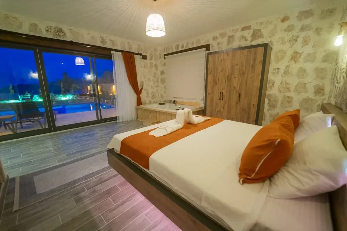 Villa Rose 30