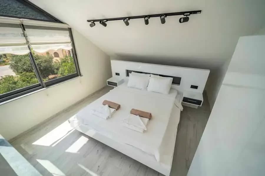 Villa Swan 42