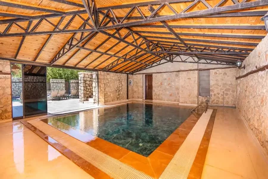 Villa Şah Bezirgan 13