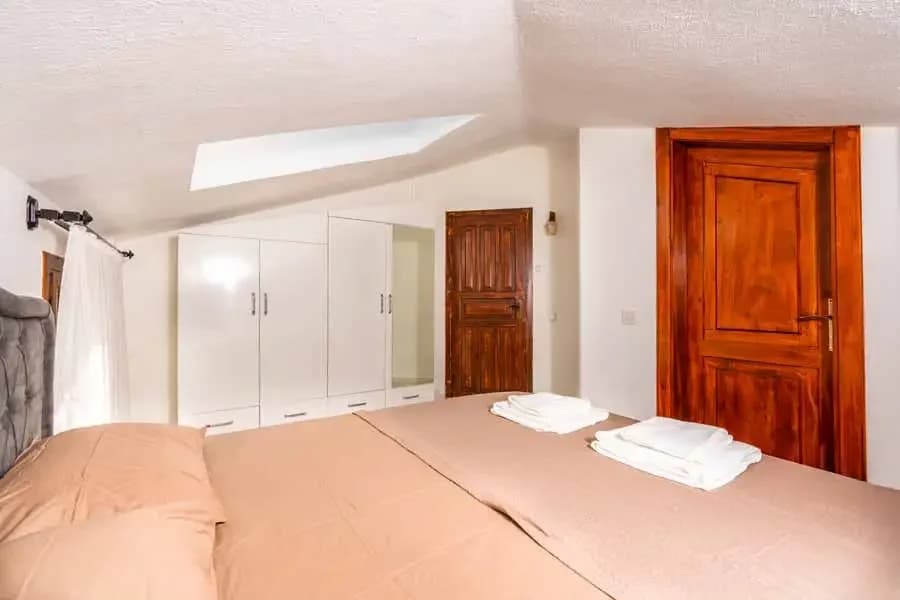 Villa Şah Bezirgan 30