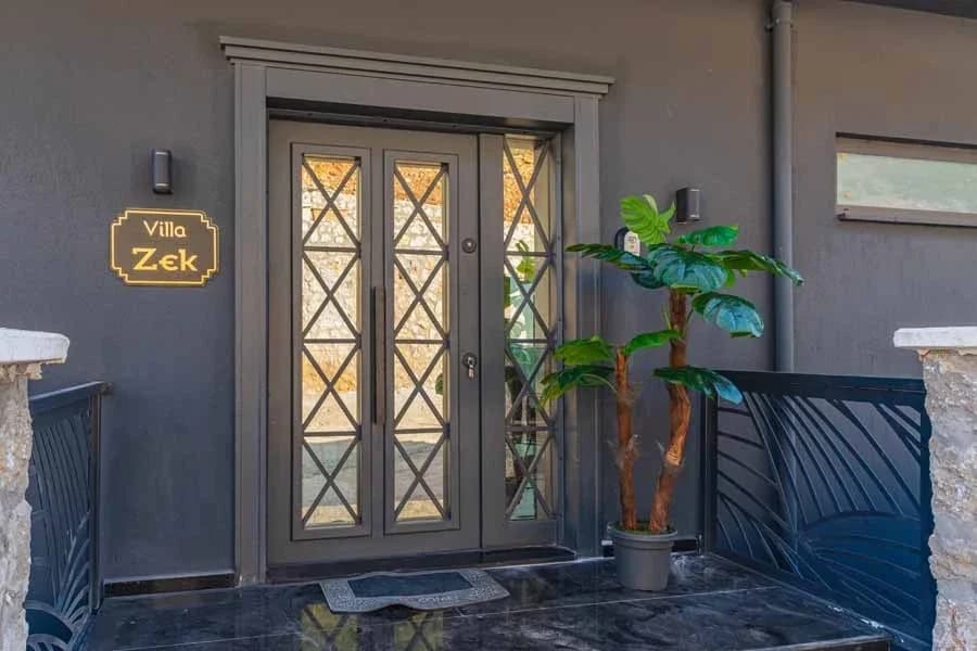 Villa Zek 126