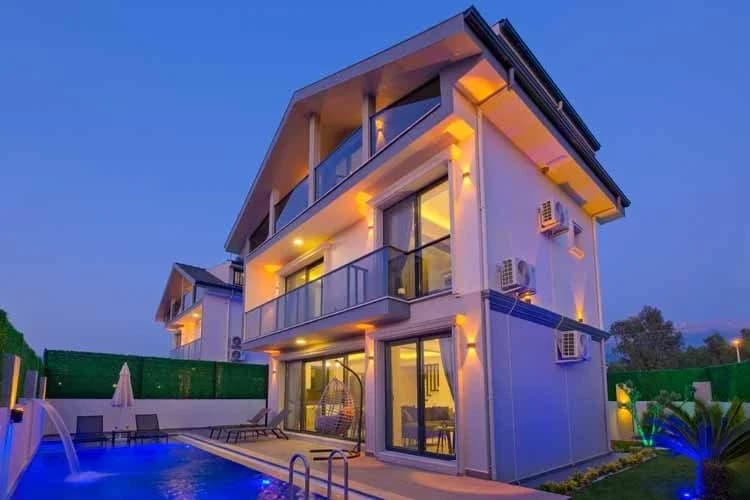 Villa Nisa Duo 16