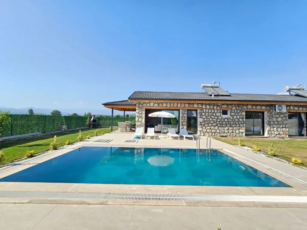 Villa Uca Royal 2 2
