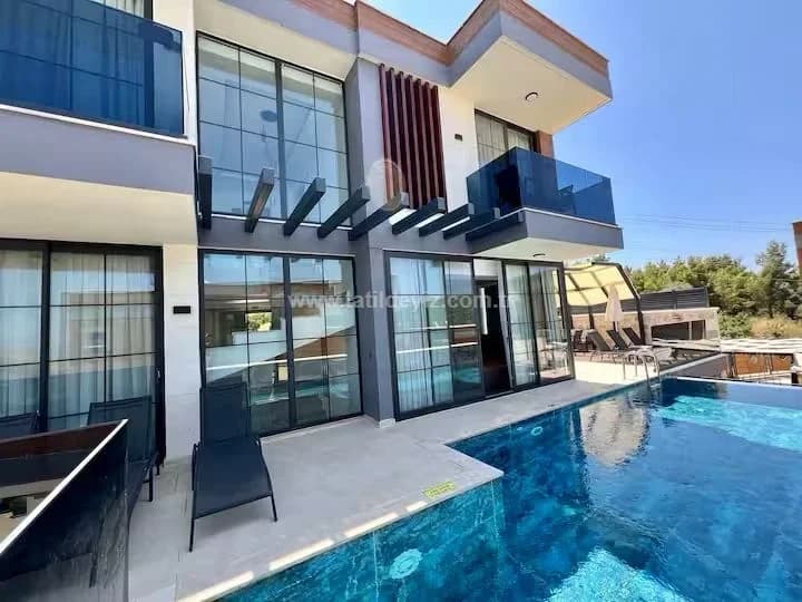 Villa Miel 1