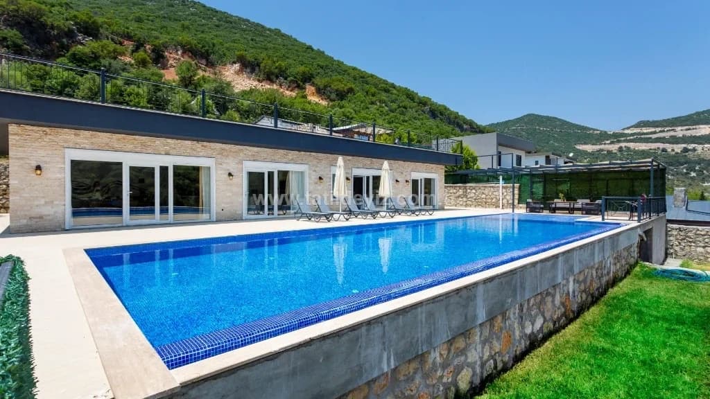 Villa Health 1