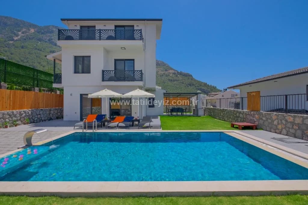 Villa Santorini 19