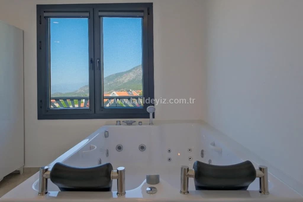 Villa Santorini 44