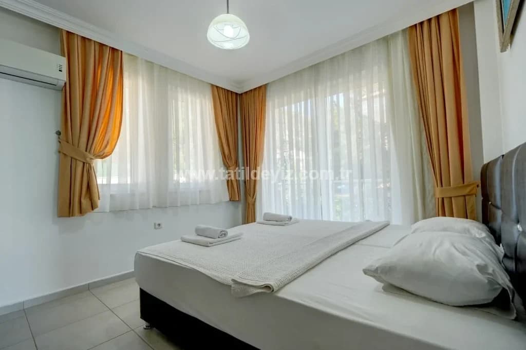 Villa Lemon 2 50