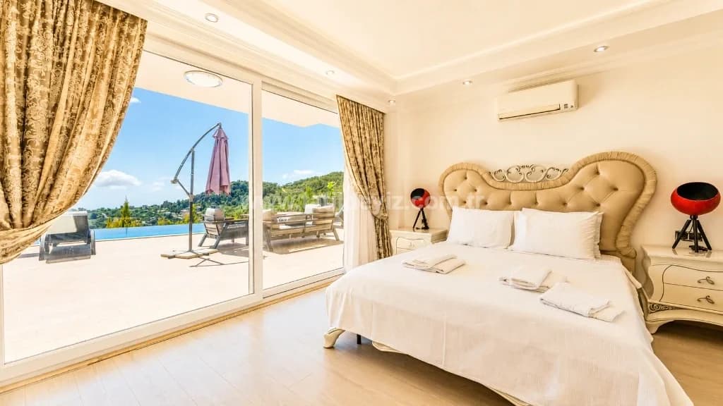 Villa Velaris 28
