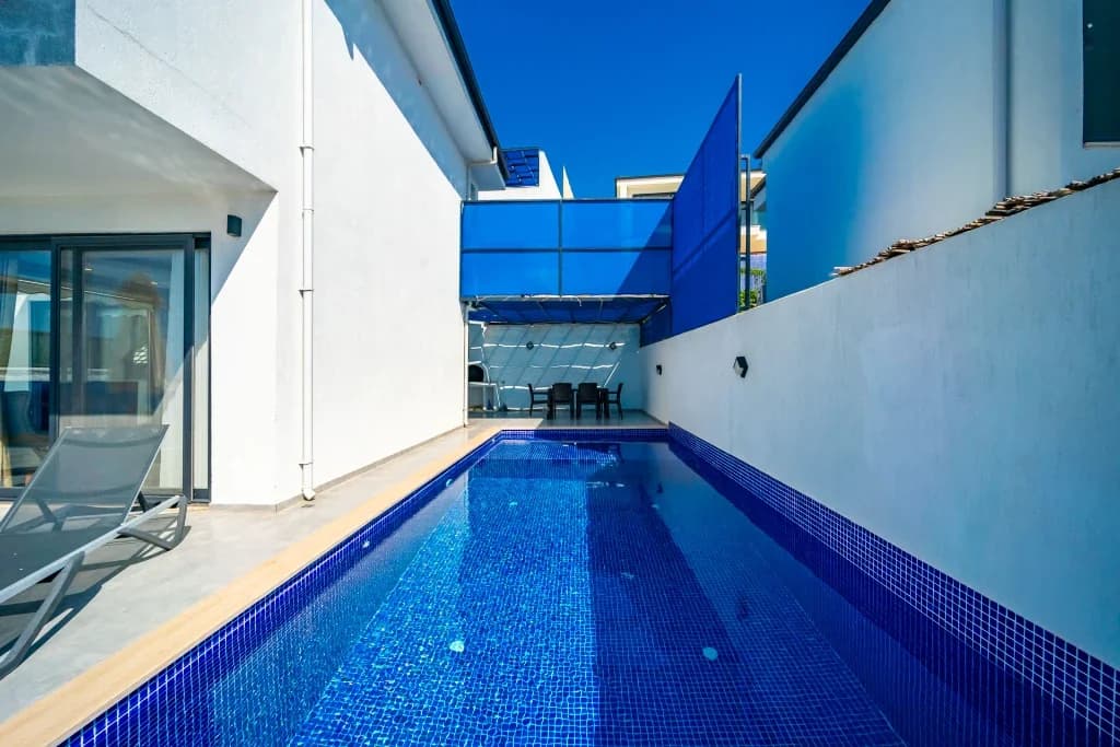 Villa Violet Duo 11