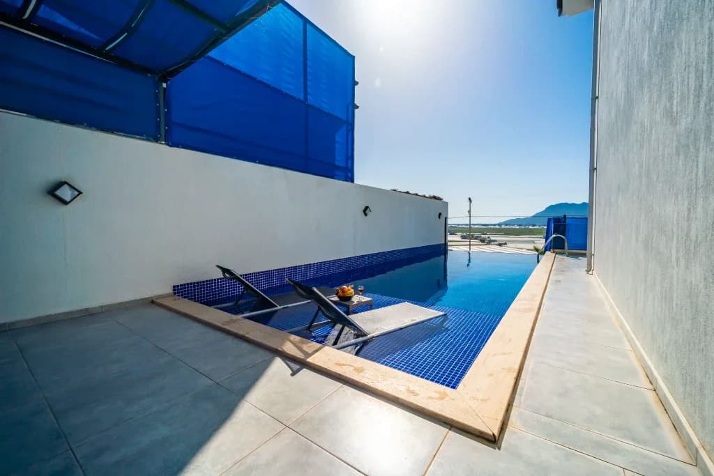 Villa Violet Duo 13