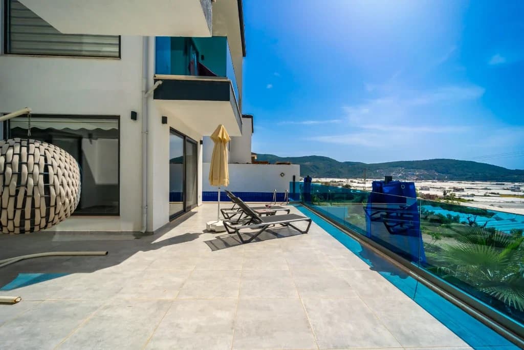 Villa Violet Duo 16